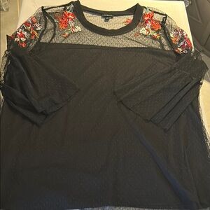 Torrid Black Mesh Sheer Floral Appliqué EUC sz 1 or 1X